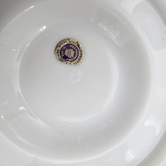 Westmoreland Milk Glass Paneled Grape Epergne Stand Milk Glass Floral Vase - Picture 7 of 9